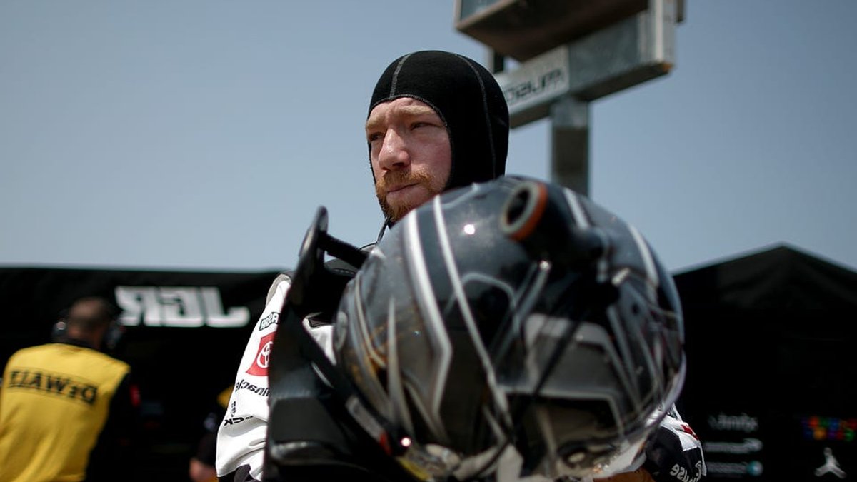 Reddick Crash Takes Out Playoff Hopeful - racing crash