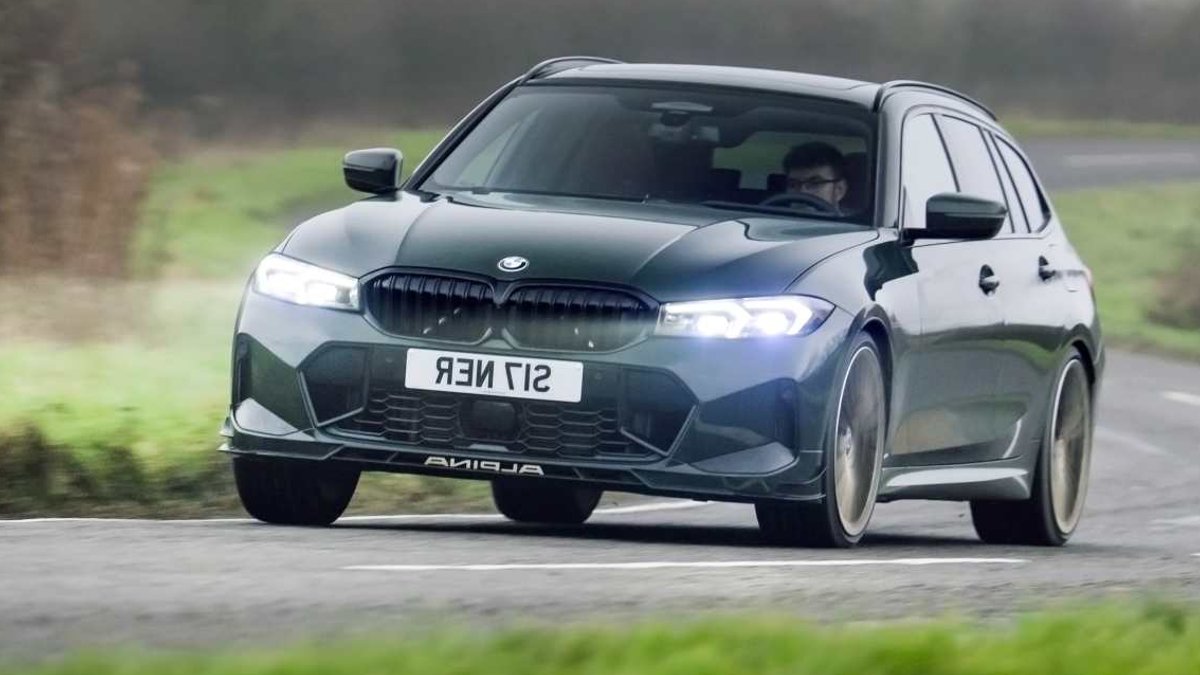 Alpina B3 GT Touring tested by Evo - alpina b3