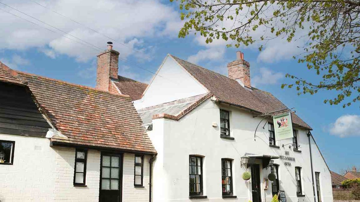Basingstoke pub serves top notch food and lodging - basingstoke pub