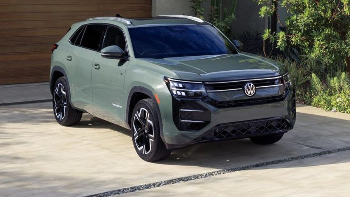 VW Atlas Cross Sport gets major update - atlas cross sport