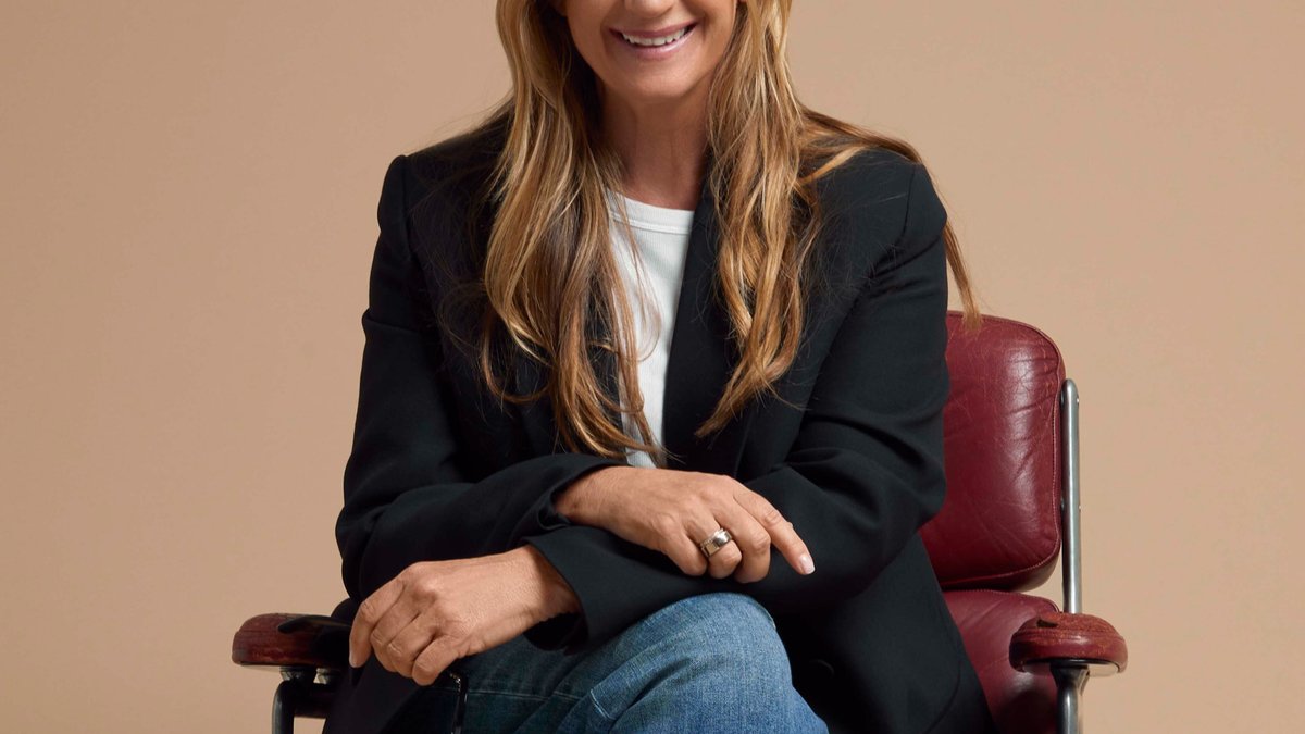 Anya Hindmarch shares three keys to global branding Anya Hindmarch shares three keys to global branding - anya hindmarch