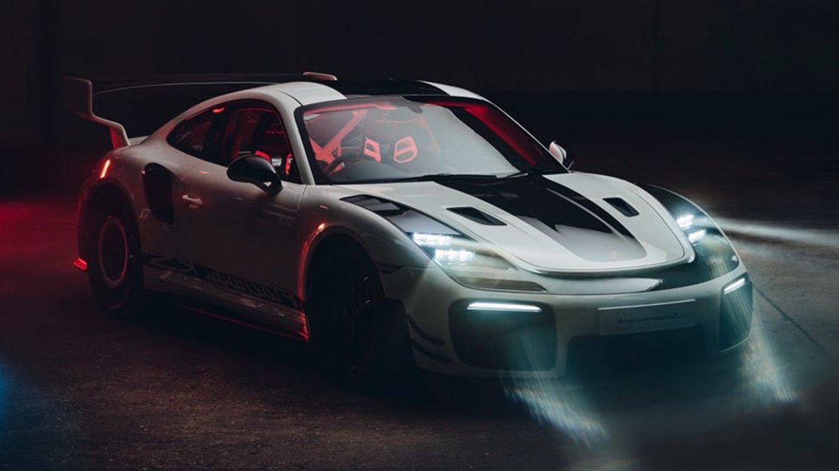 Porsche Revives the One-Off Slant Nose RS Porsche Revives the One-Off Slant Nose RS - flachbau rs