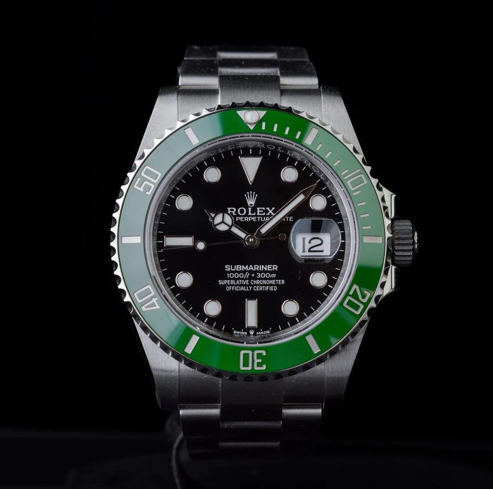 Rolex Submariner Date Excellent Condition Green Strabucks Submariner Date
