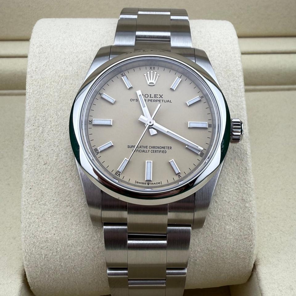 Rolex Oyster Perpetual 34 Beije 124200 New 2025 (October )