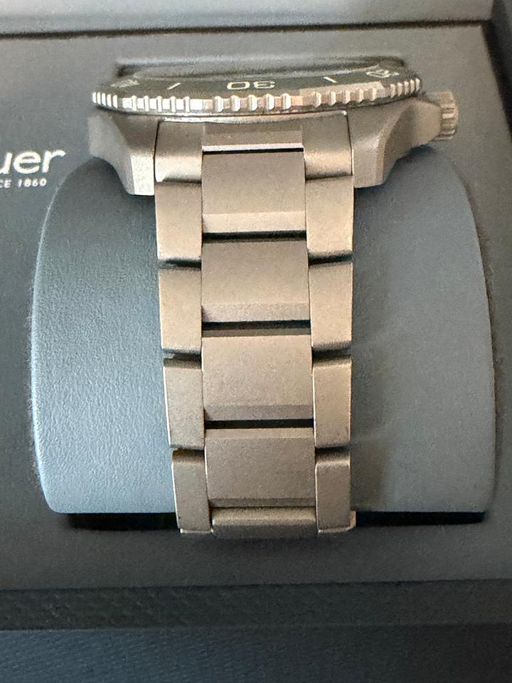 TAG Heuer Aquaracer 300M Professional 300 In box with papers — photo 5