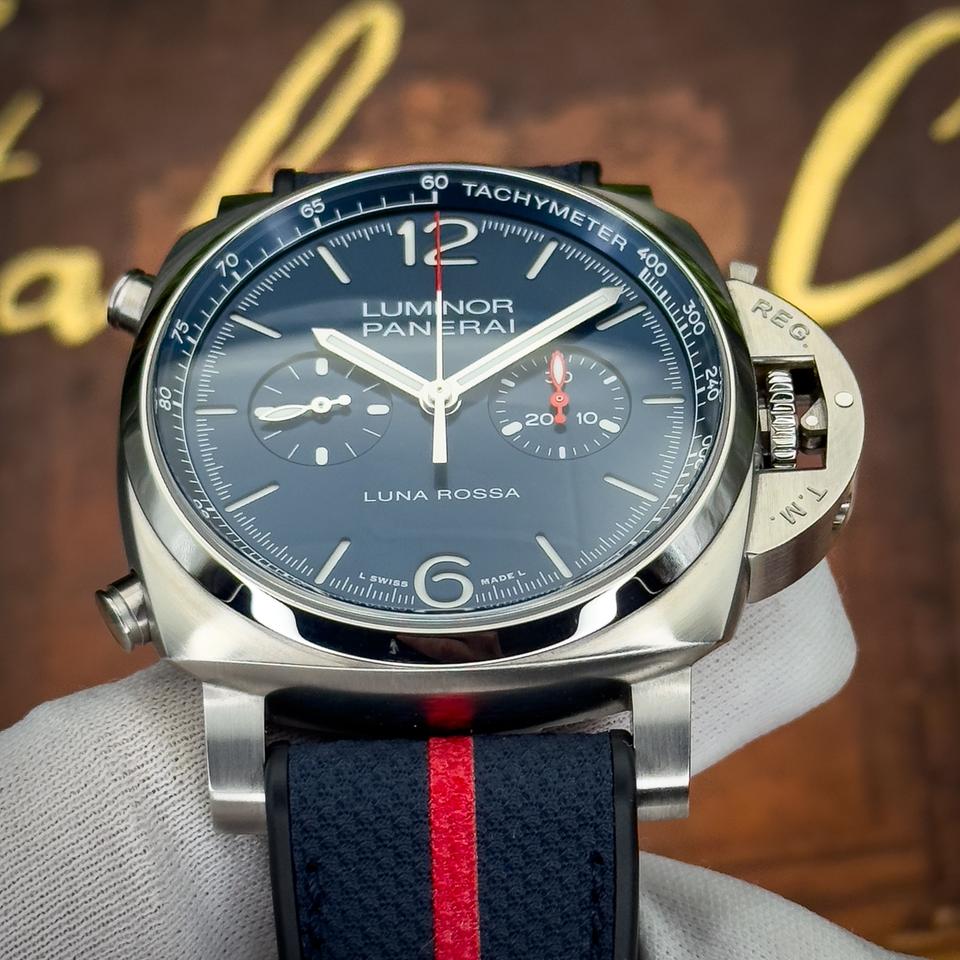 Panerai Luminor Luna Rossa Chrono Luna Rossa Pam01303 Pam 1303 Limited Edition sunburst blue dial — photo 5
