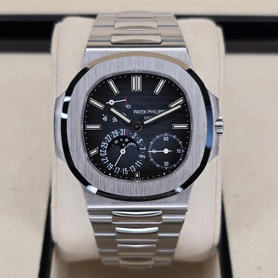 Patek Philippe Nautilus 5712A | Mint Condition | B&amp;P — photo 6