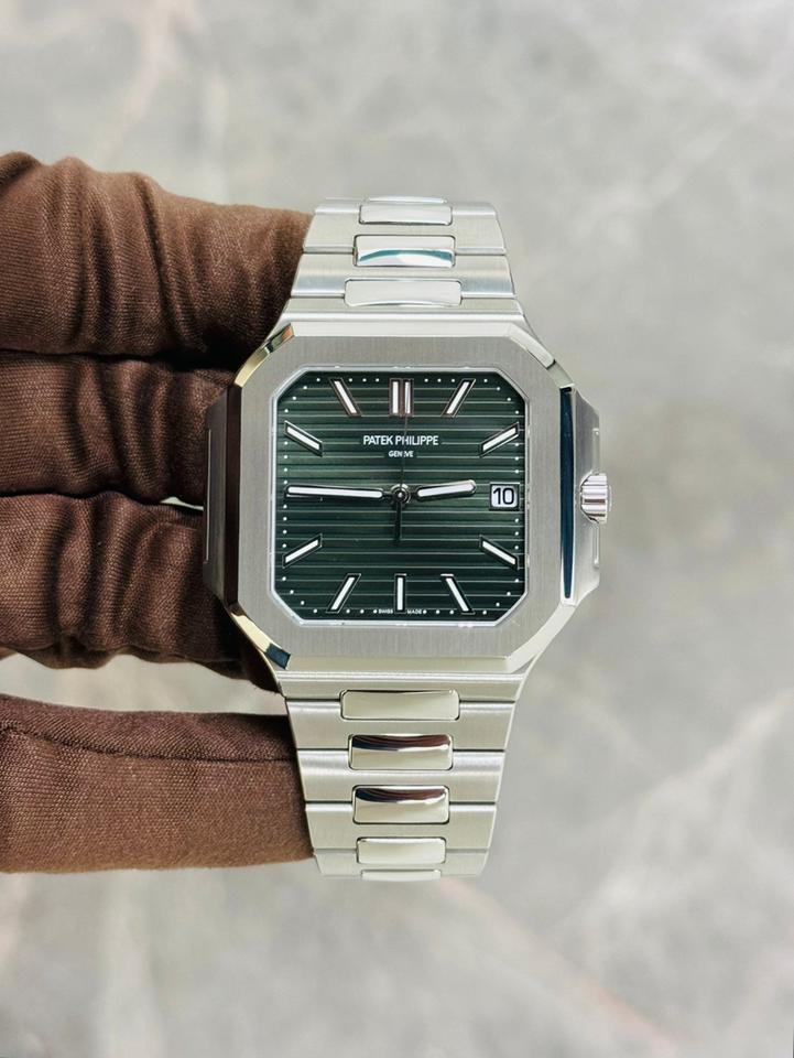 Patek Philippe Cubitus 5821/1a 45mm Stainless Steel Green Dial 2026 New — photo 2