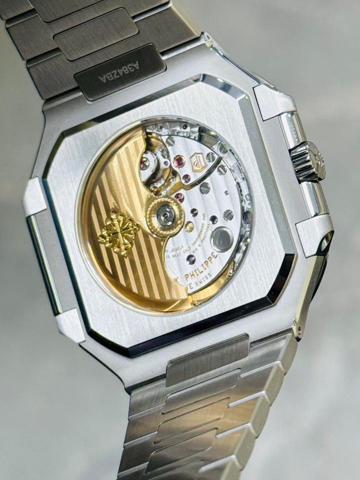 Patek Philippe Cubitus 5821/1a 45mm Stainless Steel Green Dial 2026 New — photo 5