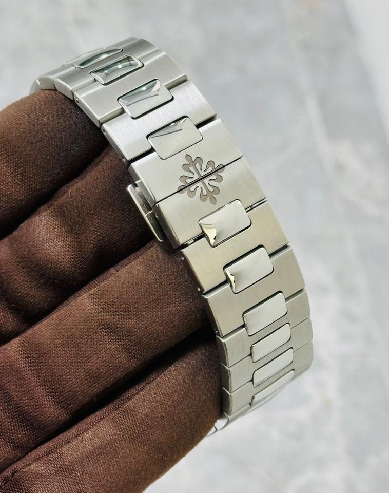 Patek Philippe Cubitus 5821/1a 45mm Stainless Steel Green Dial 2026 New — photo 6