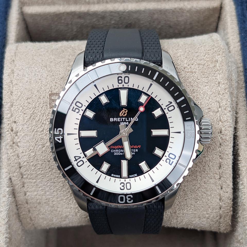 Breitling Superocean 42 Automatic 42 Black Dial Stainless Steel Watch