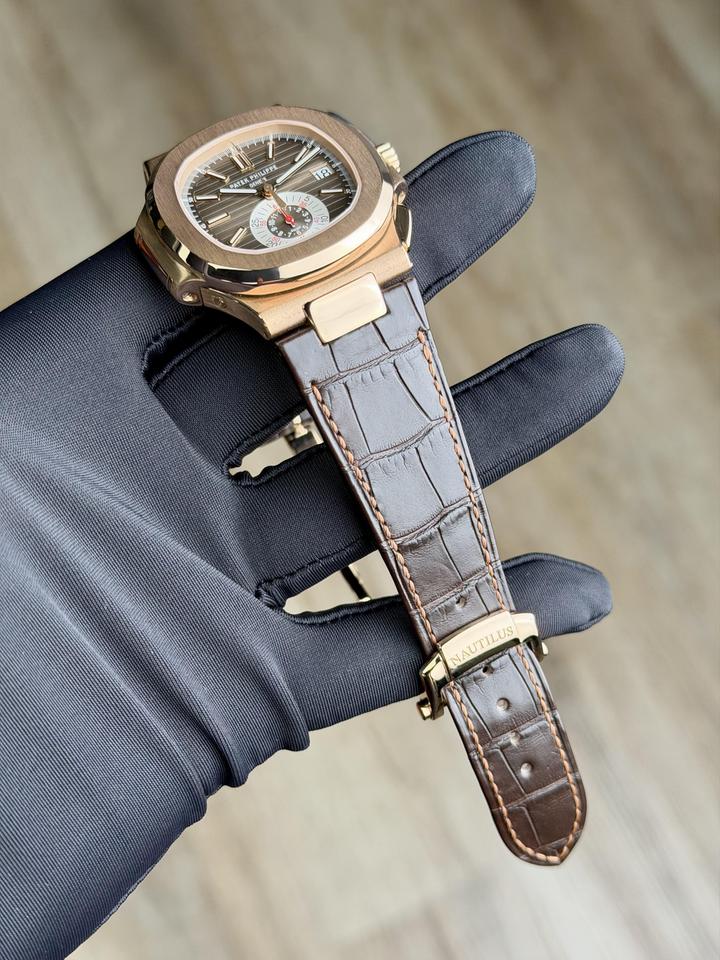 Patek Philippe Nautilus 40.5 Chronograph Black Preowned Watch&amp;Box 5980R-001 — photo 4