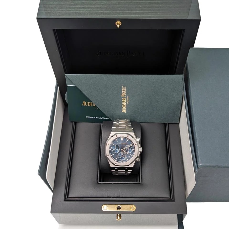 Audemars Piguet Royal Oak Chronograph Blue Dial 41mm 2024 — photo 2
