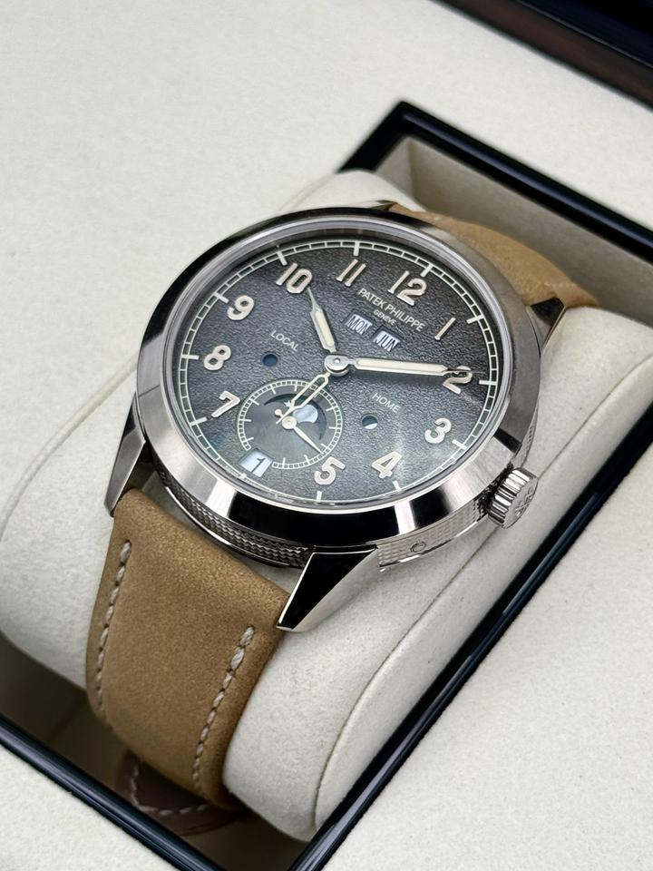 Patek Philippe Annual Calendar Travel Time NEW 2026 Annual Calendar Travel Time Compilations 42mm 5326G White Gold Grey Dial — photo 5