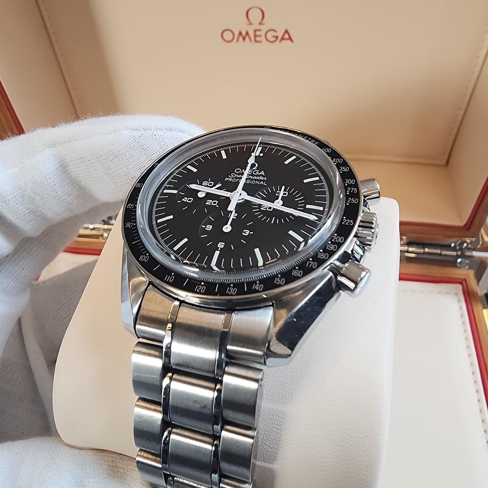 Omega Speedmaster Professional Moonwatch Complete Sapphire Sandwich MSRP $6,350 — photo 2