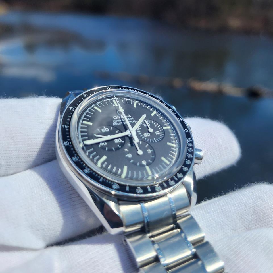 Omega Speedmaster Professional Moonwatch Complete Sapphire Sandwich MSRP $6,350 — photo 7