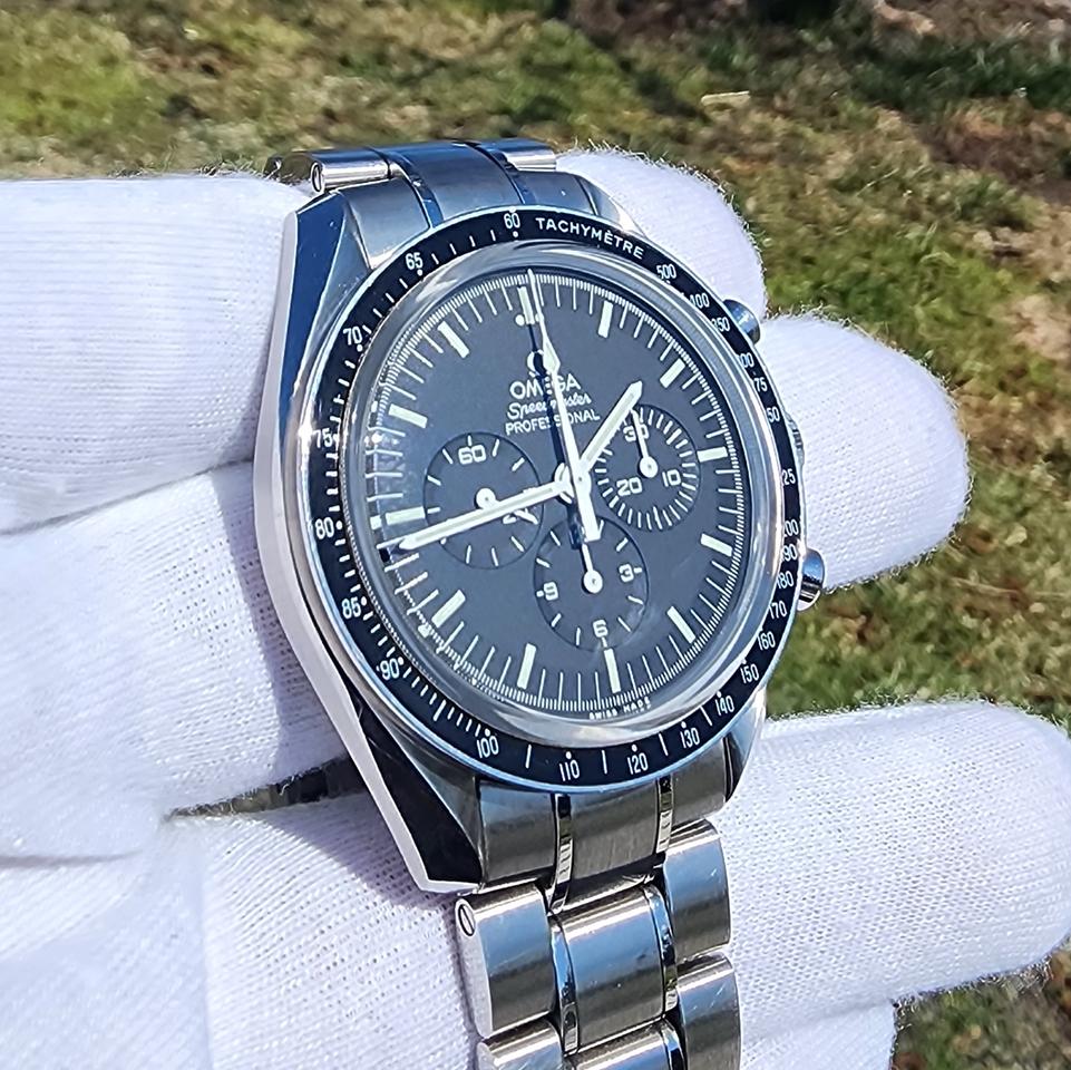 Omega Speedmaster Professional Moonwatch Complete Sapphire Sandwich MSRP $6,350 — photo 10
