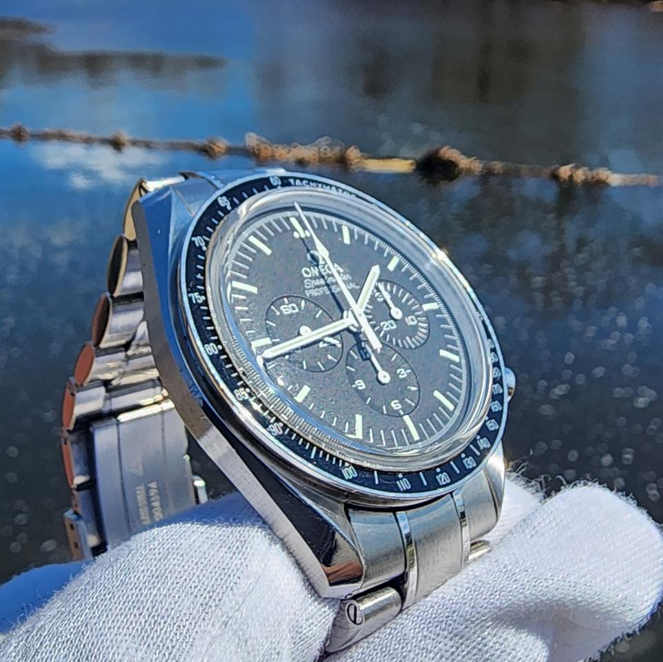 Omega Speedmaster Professional Moonwatch Complete Sapphire Sandwich MSRP $6,350 — photo 15