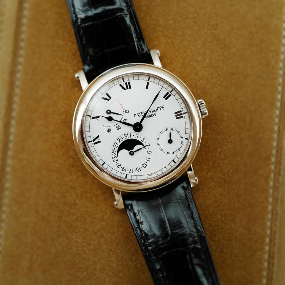 Patek Philippe Annual Calendar White Gold Annual Calendar 5054G — photo 3