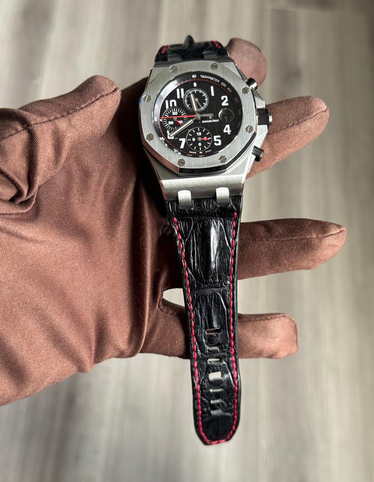 Audemars Piguet Royal Oak Offshore Chronograph Only with Travel Case — photo 10
