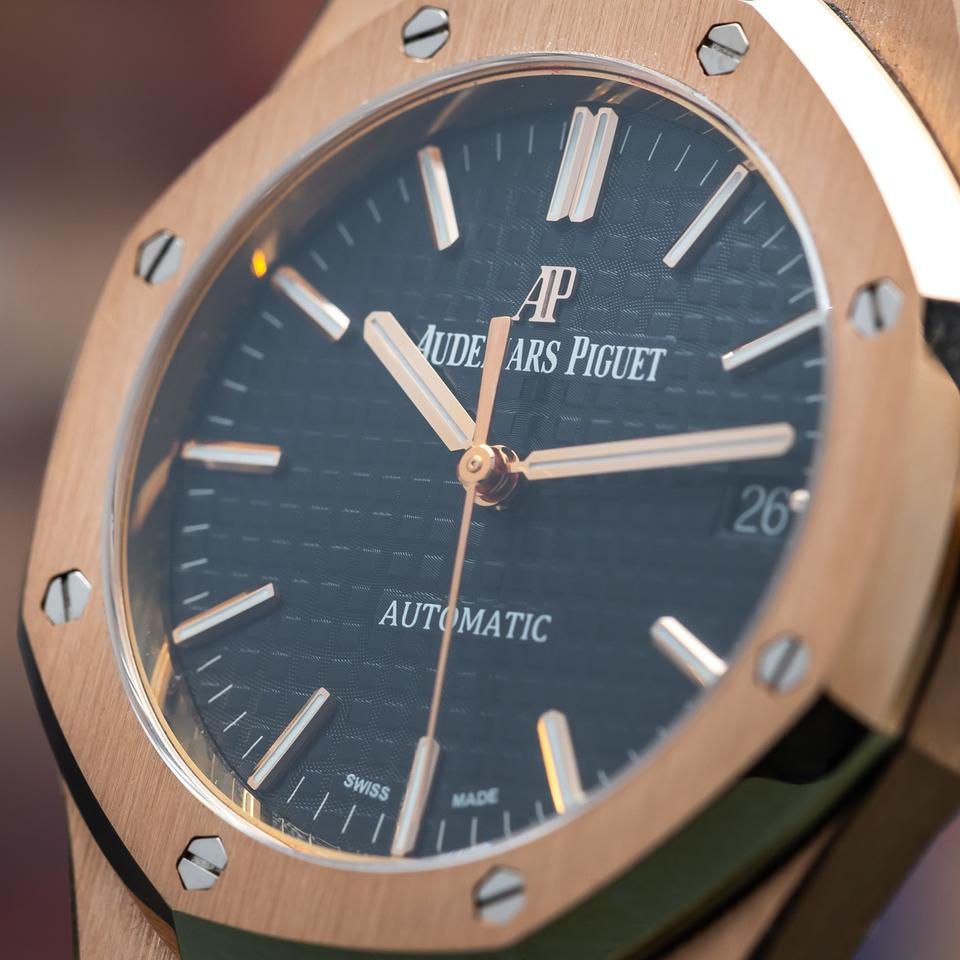 Audemars Piguet Royal Oak Selfwinding 37mm Black Dial — photo 3