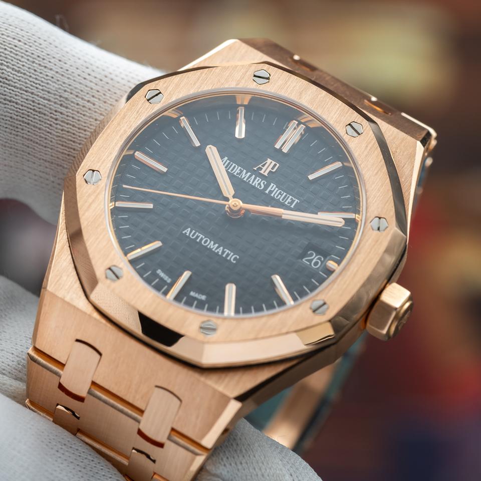 Audemars Piguet Royal Oak Selfwinding 37mm Black Dial — photo 5