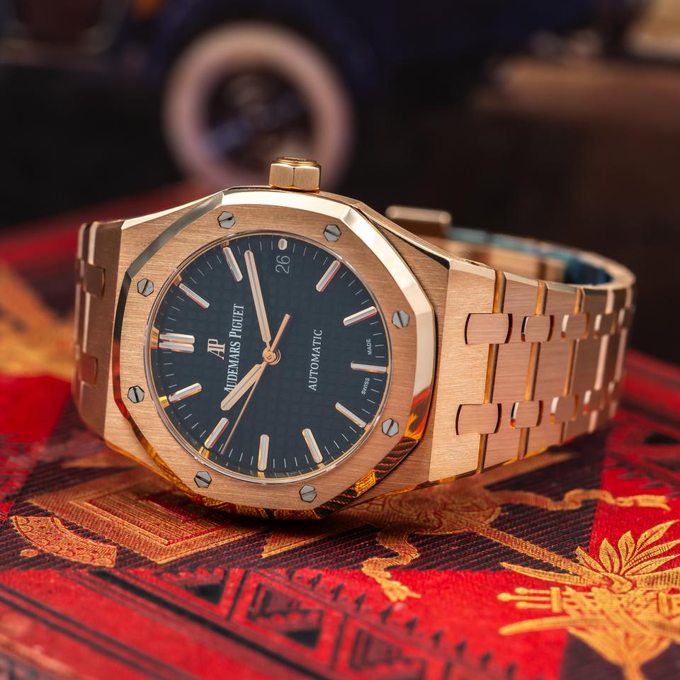 Audemars Piguet Royal Oak Selfwinding 37mm Black Dial — photo 8