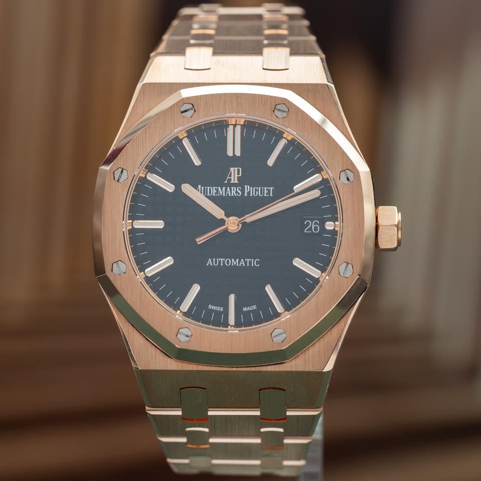 Audemars Piguet Royal Oak Selfwinding 37mm Black Dial — photo 11