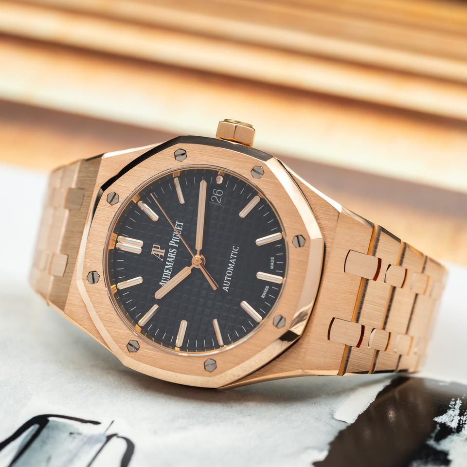 Audemars Piguet Royal Oak Selfwinding 37mm Black Dial — photo 12