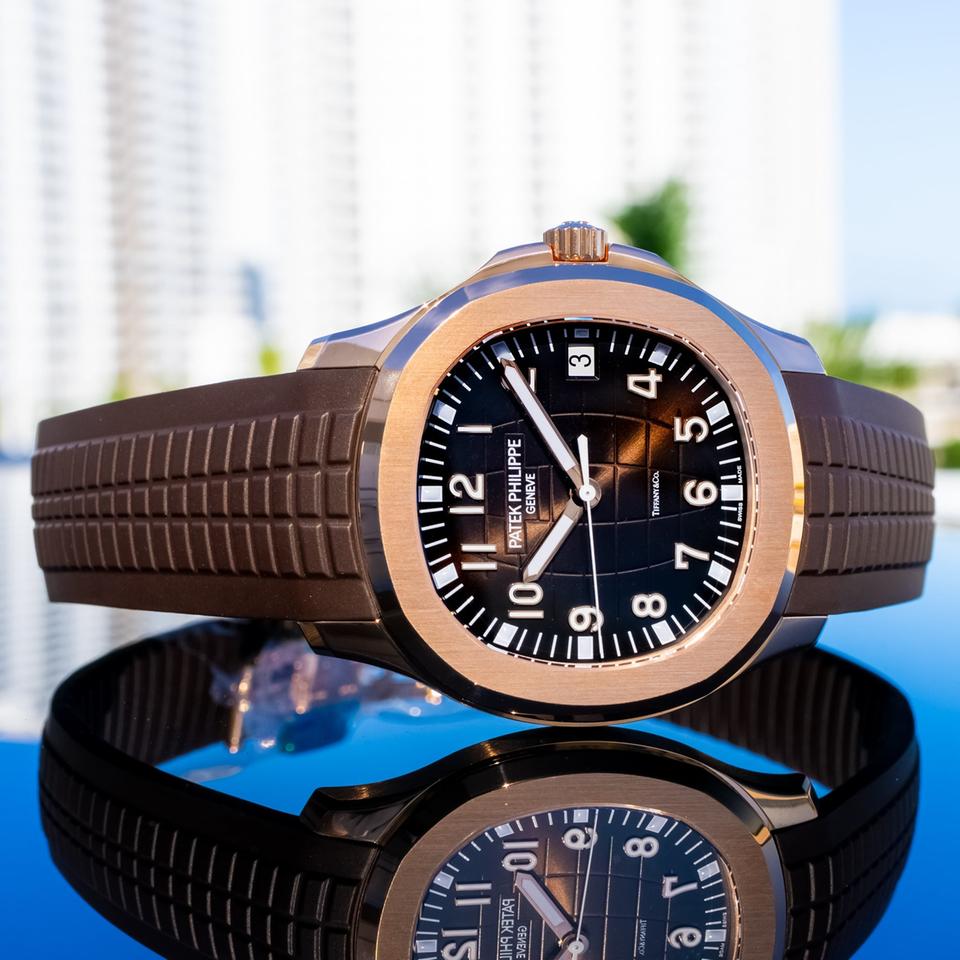 Patek Philippe Aquanaut 2018 Patek 5167R Tiffany &amp; Co Stamped Aquanaut 40mm — photo 3