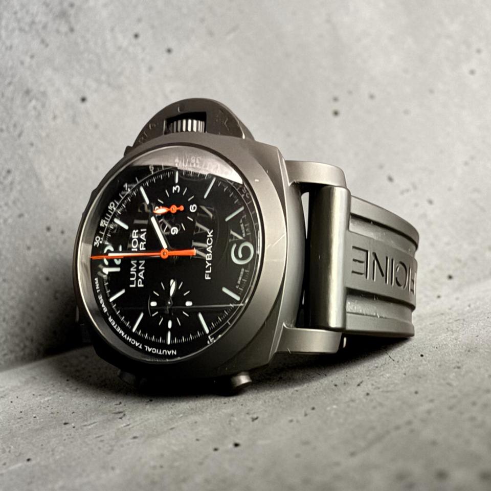 Panerai Luminor Marina Automatic Chrono Flyback Full set and still under factory warranty.