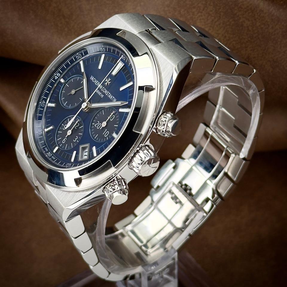 Vacheron Constantin Overseas Chronograph Blue Dial 5500V/110A-B148 Box and Papers — photo 6