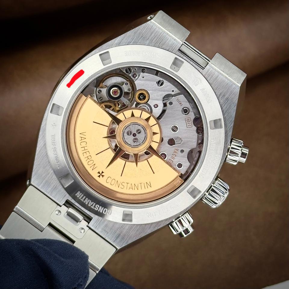 Vacheron Constantin Overseas Chronograph Blue Dial 5500V/110A-B148 Box and Papers — photo 8
