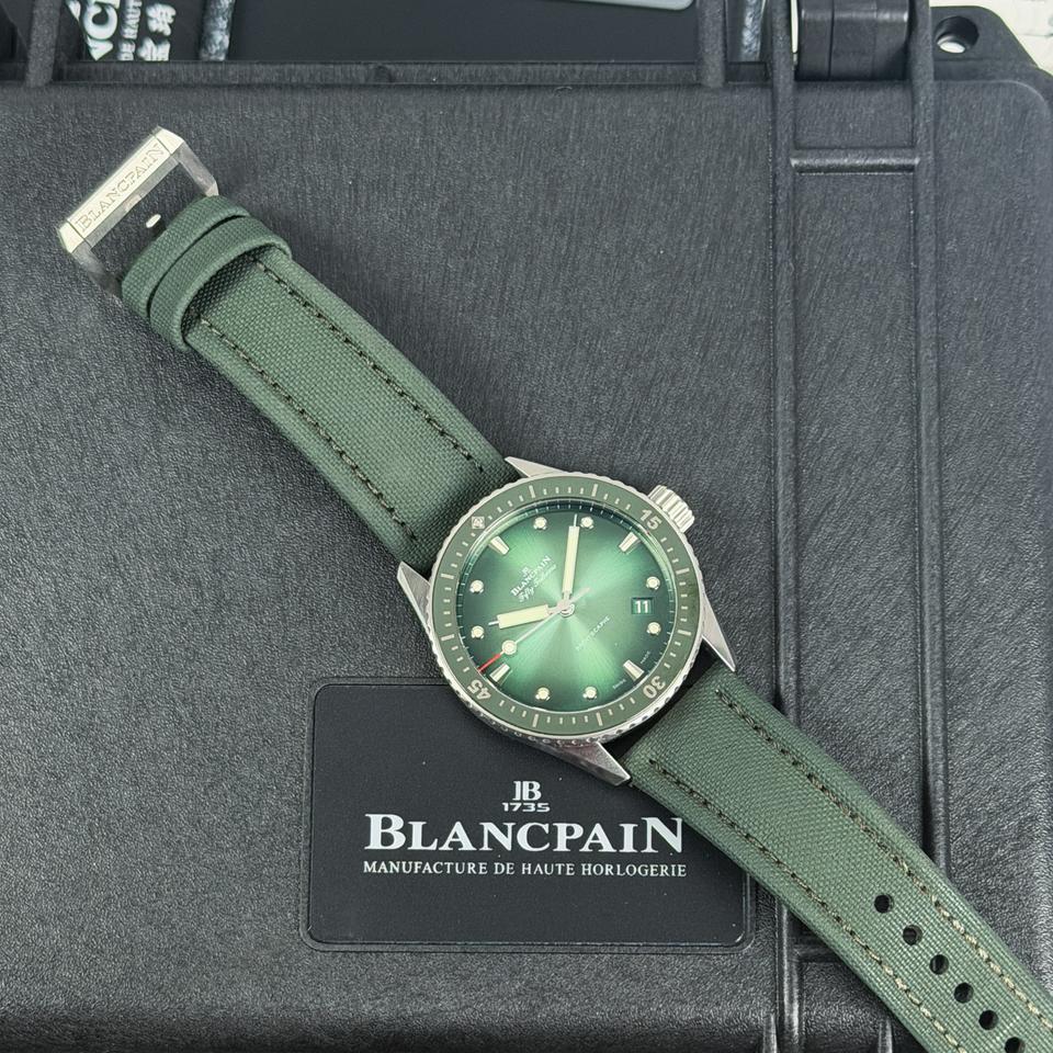 Blancpain Fifty Fathoms Bathyscaphe Green Fifty Fathoms Bathyscaphe Limited Edition Special Color Full Set — photo 10