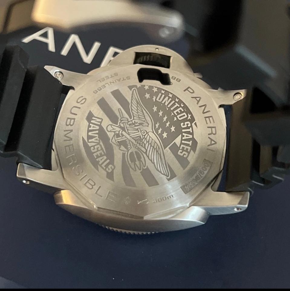 Panerai Submersible Gmt Navy Seals PAM01323 full set. 8-year extended warranty thru 2030. — photo 3