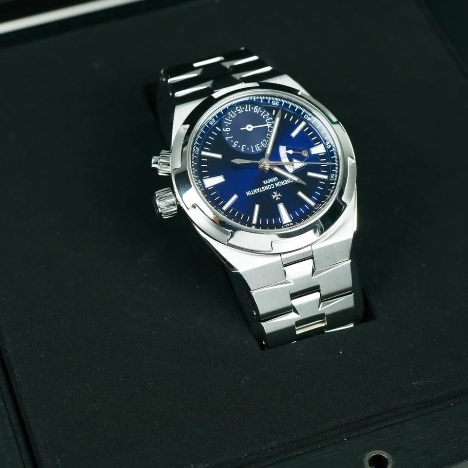 Vacheron Constantin Overseas Dual Time 41mm Blue Steel Complete Set IN STOCK — photo 5