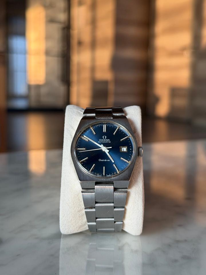 Omega Genève 1969 Ultra Rare Blue Sunburst Dial Automatic Overhauled