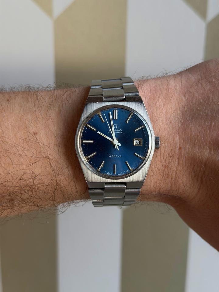 Omega Genève 1969 Ultra Rare Blue Sunburst Dial Automatic Overhauled — photo 3