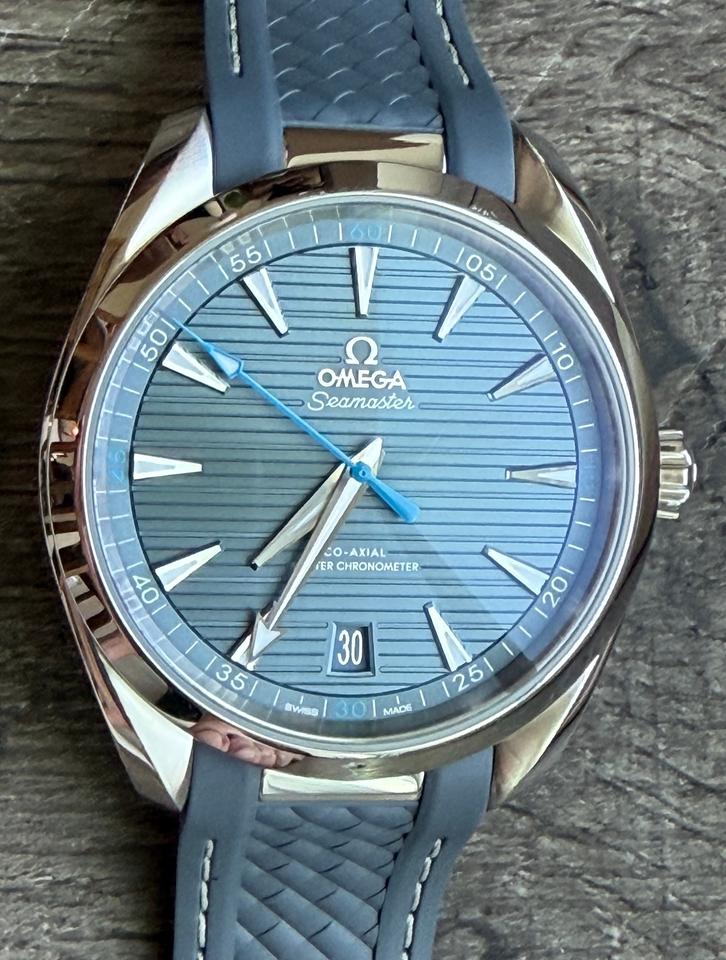 Omega Seamaster Aqua Terra 220.12.41.21.03.002 | Full boxes operating manual etc