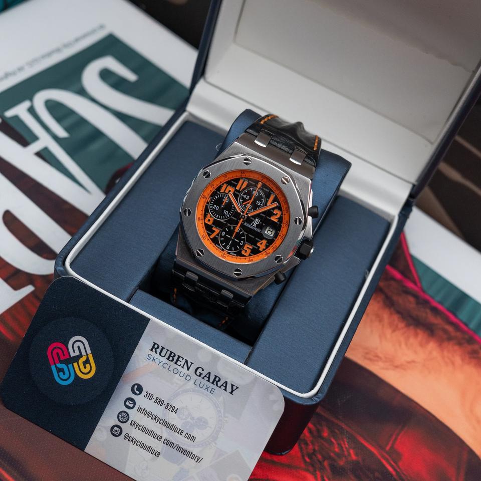 Audemars Piguet Royal Oak Offshore Chronograph Volcano 42mm Watch Only | Excellent Condition | Black Strap — photo 5