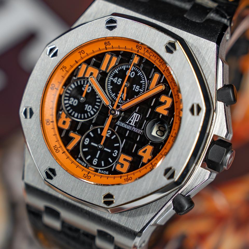 Audemars Piguet Royal Oak Offshore Chronograph Volcano 42mm Watch Only | Excellent Condition | Black Strap — photo 7