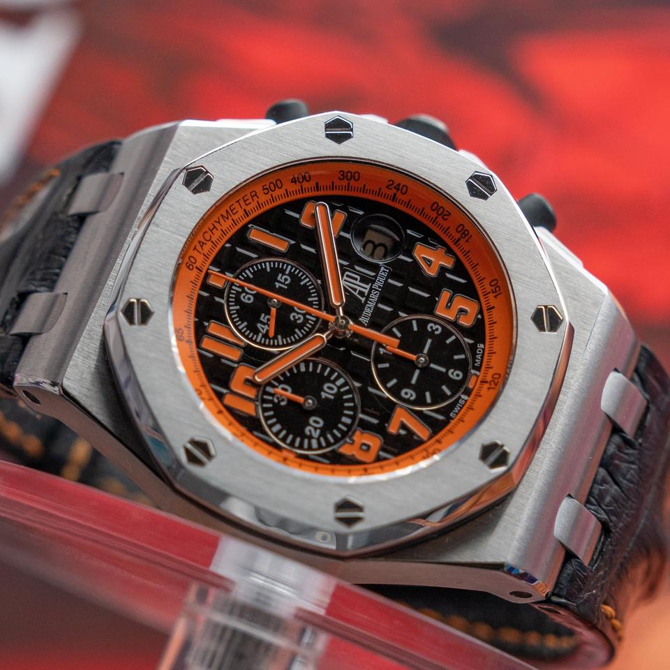 Audemars Piguet Royal Oak Offshore Chronograph Volcano 42mm Watch Only | Excellent Condition | Black Strap — photo 10