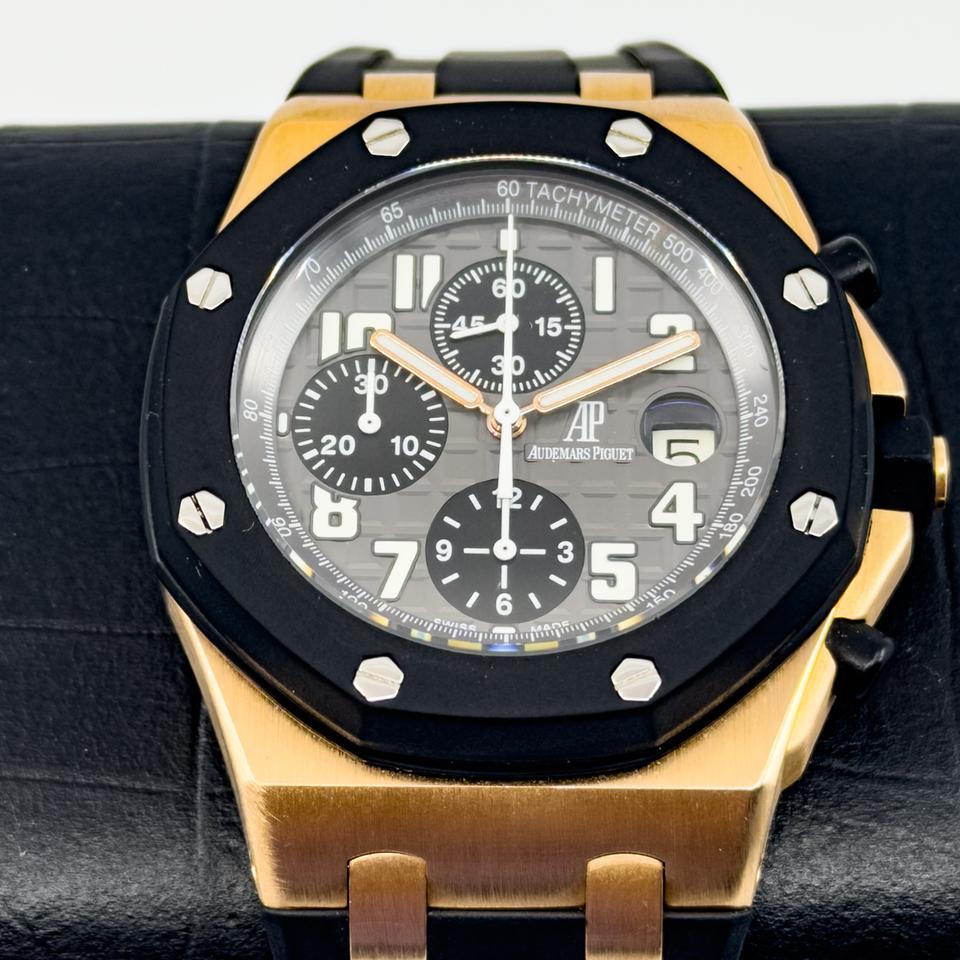 Audemars Piguet Royal Oak Offshore Chronograph Mint “Rubber Clad” AP 42mm — photo 2