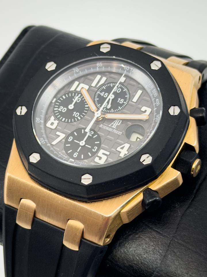 Audemars Piguet Royal Oak Offshore Chronograph Mint “Rubber Clad” AP 42mm — photo 4