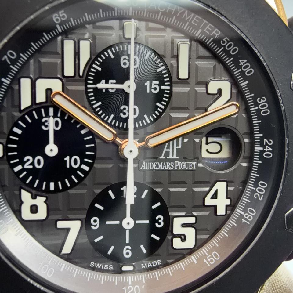 Audemars Piguet Royal Oak Offshore Chronograph Mint “Rubber Clad” AP 42mm — photo 11