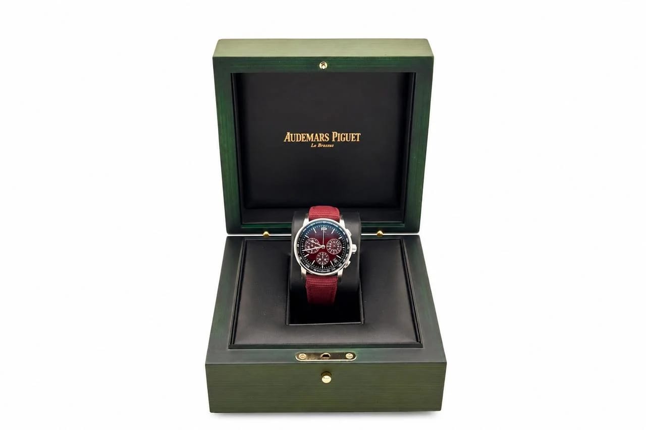 Audemars Piguet Code 11.59 Chronograph 41mm White Gold Ombre Burgundy Sunburst Dial — photo 2