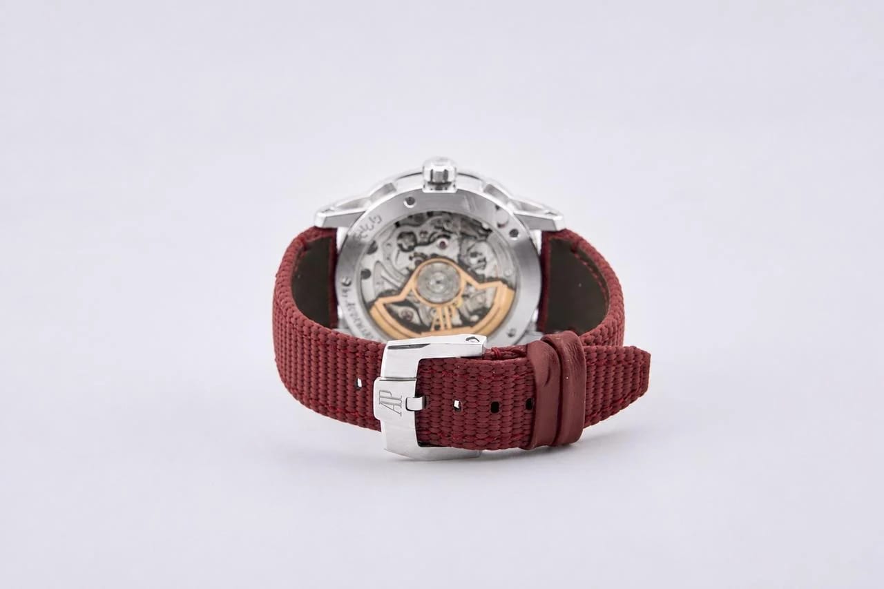 Audemars Piguet Code 11.59 Chronograph 41mm White Gold Ombre Burgundy Sunburst Dial — photo 8
