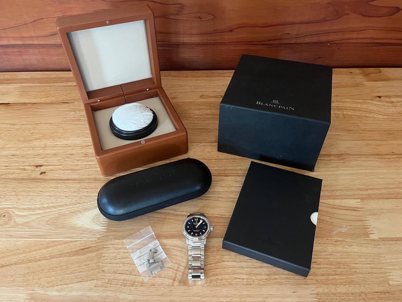 Blancpain Leman Aqua Lung Ultra Slim Flyback 100-Hr Reserve Limited Edition Full Set (Ref. 2100-1130A-71) — photo 2