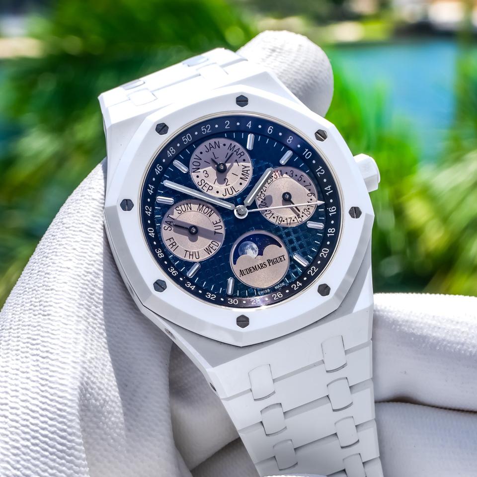 Audemars Piguet Royal Oak Perpetual Calendar 26579CB Royal Oak Perpetual Calendar White Ceramic — photo 4