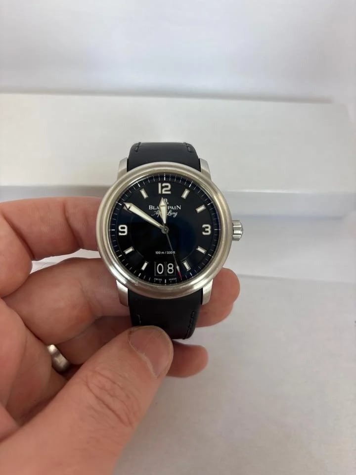 Blancpain Léman Aqua Lung Grande Date Limited Edition — photo 14